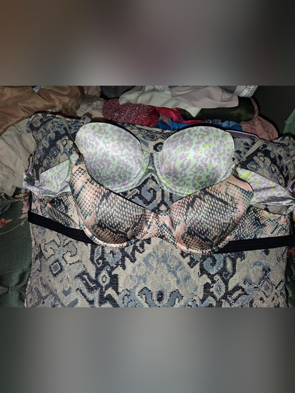 Savage X Fenty Bra Bundle (2) 34B